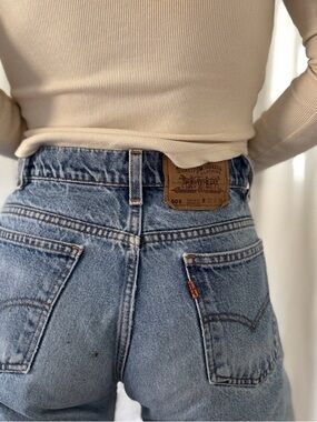 1990s Levi's Vintage 505 Light Blue Straight Leg Jeans